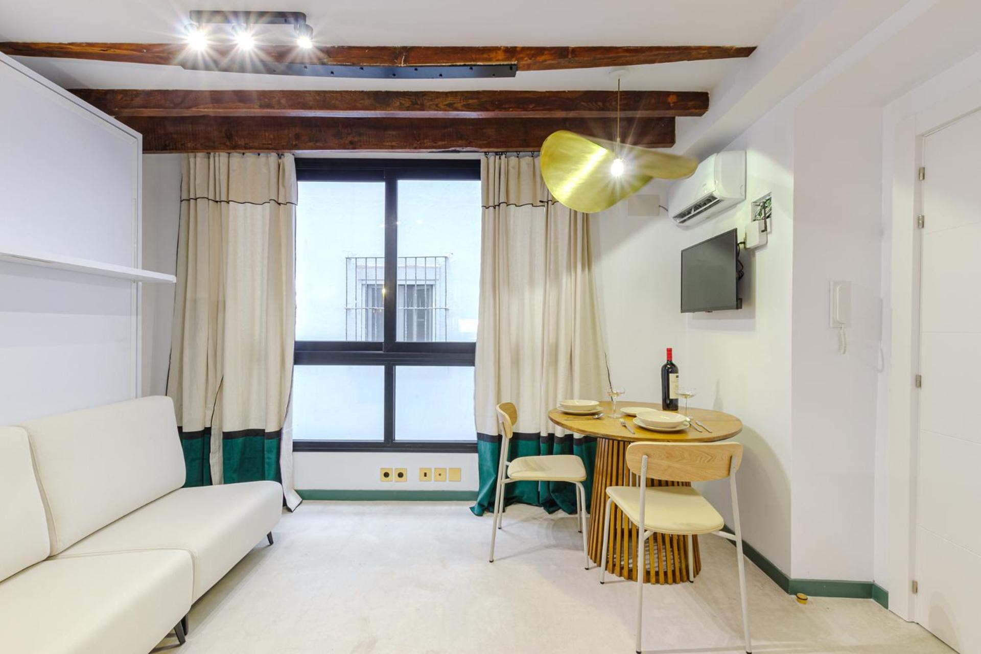 Refined And Practical Studio In Historic Center Of Alicante Dış mekan fotoğraf
