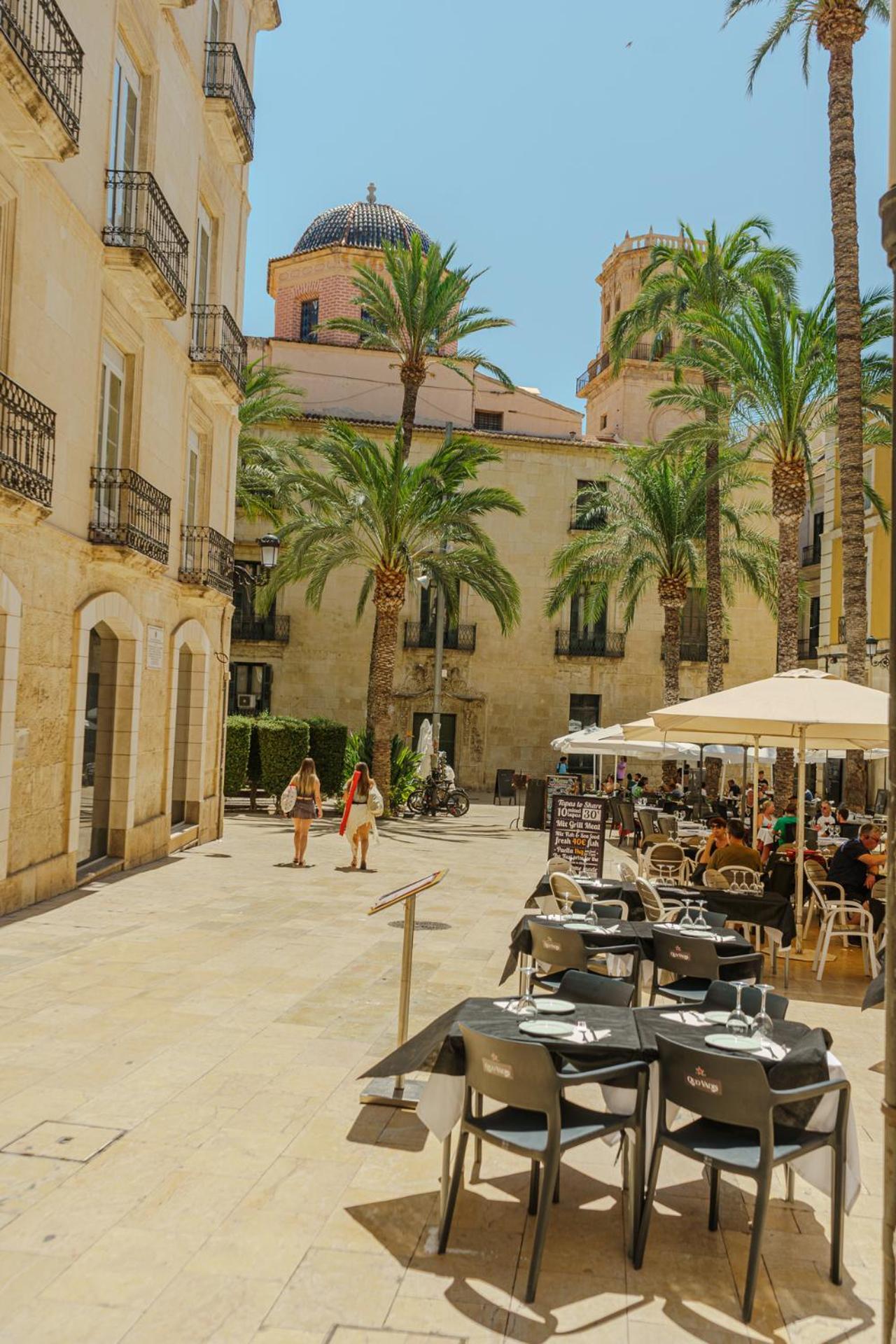 Refined And Practical Studio In Historic Center Of Alicante Dış mekan fotoğraf